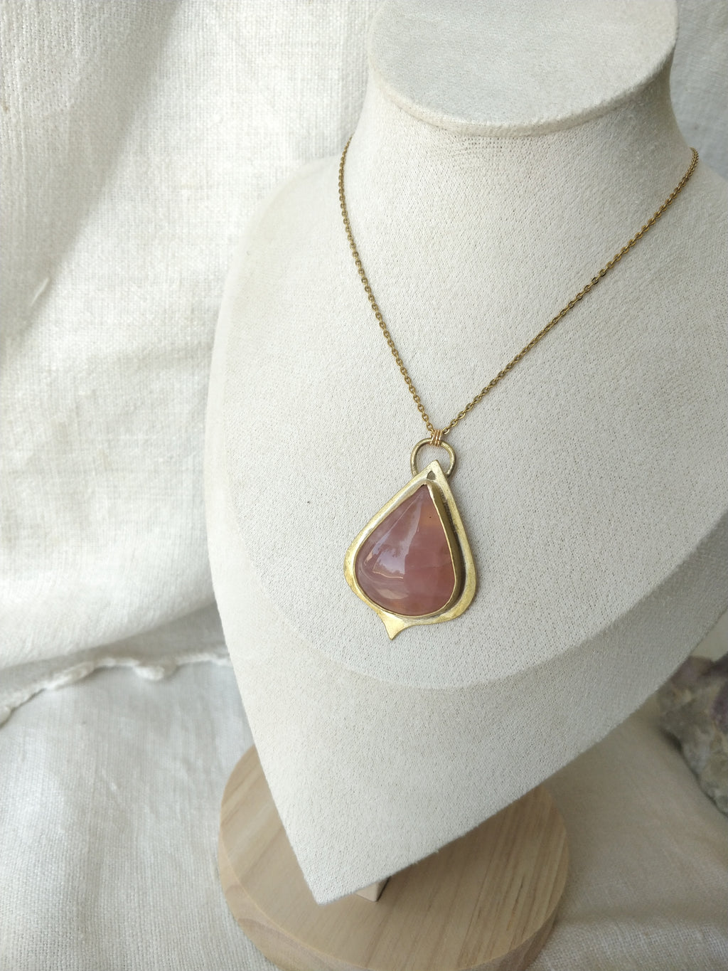 Hanabari Necklace with Rose Quartz